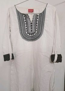 Embroidered Kurta
