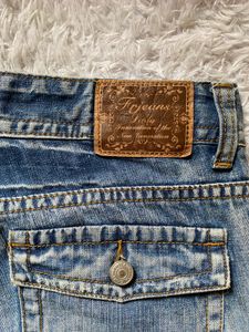 Y2K vintage flared jeans