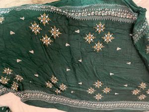 Women Green Kurti Pant With Dupatta