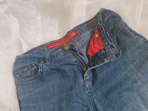 Light Wash Jeans