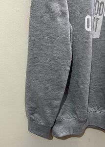 Gray Graphic Print Sweatshirt