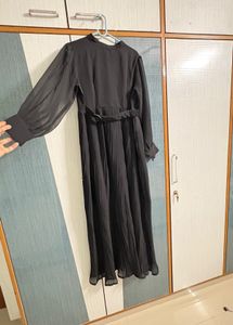 Elegant Black Maxi Dress