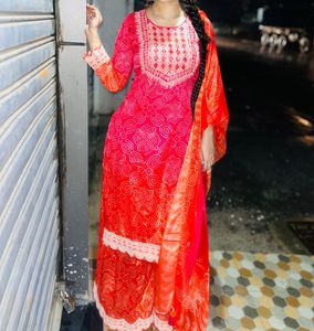 Elegant Pink Kurta Set
