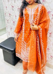 Pakistani Suit