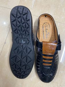 Roman Sandals Only Size 9 Available