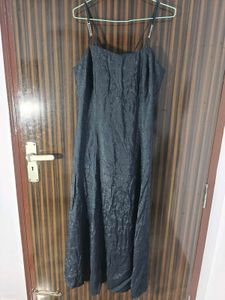 Elegant Black Maxi Dress