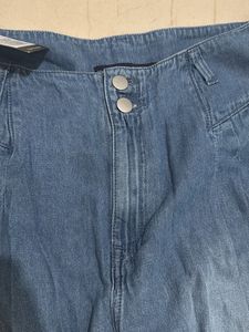 Light Wash Denim Jeans