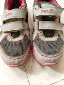 Girls Sports Shoes 👟 Pink 🩷 White 🤍