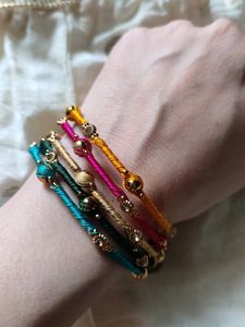 Price Drop 🔥 4 Piece Of Multicolored Bangles