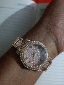 Elegant Rhinestone Wristwatch