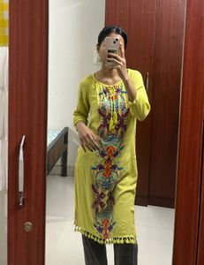 Embroidered Green Kurta