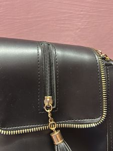 Sling Bag