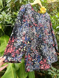 Sale 🎀Floral Print Top For Women 🖤