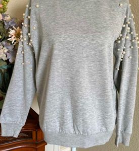 Pearl Embellished Sweater💎
