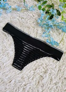 Reebok Thong - Size Small