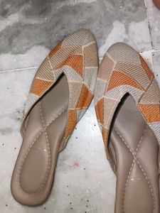 Women Belies Sandal