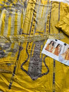 TRENDING PAKISTANI STYLE SUIT FREE SHIPPING