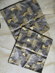 2 Single Bedsheets With Two Cushion Covers