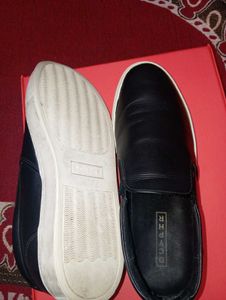 DCYPHR Black Slip-On Casual Shoes loafers