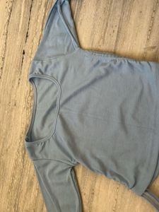 2  t shirt short