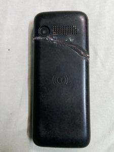 Used Jio Keypad Mobile Phone. No Battery. Phone Working Condition. Only Phone Back Cover Scratch Line.