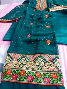 OFFER 💥💥LOOT SALE💥💥UNSTITCHED FANCY EMBROIDERY