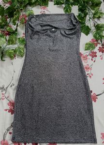 Urbanic Women’s Shimmer Halter Neck Bodycon Dress