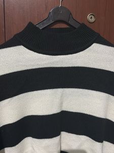 H and M jumper