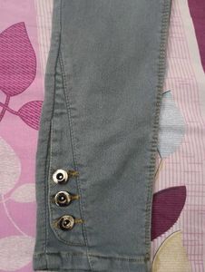 High Waisted Jeans