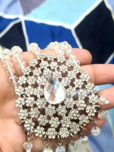 Crystal Tikka Headpiece