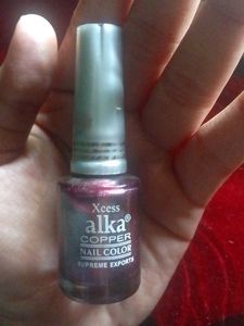 NEW NAIL POLISH GLITTERING ONE