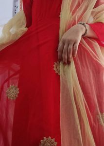 Red Golden Gown Duptta Heavy Xl Net Women