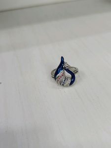 Silver 92.5 Peacock Design Size 10 (3.9gms)