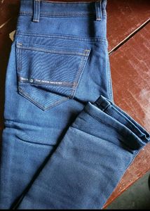 🔥COMBO SALE 🔥 BRAND NEW Jeans Only At 950 Rupees