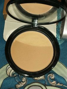 Face Canada Compact Powder