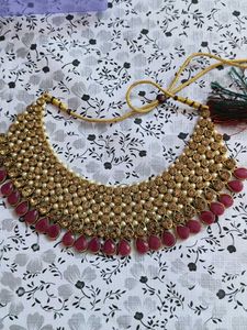 Elegant Necklace Set new with box