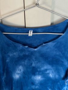 Tie-Dye V-Neck Kurtis (Set Of 2)