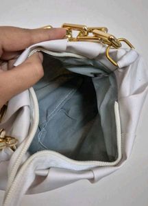 (Birthday Sale)!!!! ONLY 199/-   CHAIN Handbag