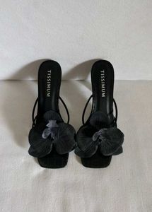 Flower Clip Sandals