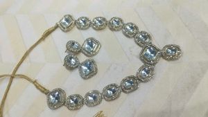 Elegant Necklace &amp; Earring Set