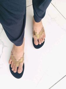 Fashionable Women Sandal Heel For Girls