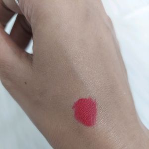 Liquid Mattee Lipstick