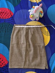 Houndstooth Mini Skirt