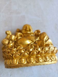 Golden Buddha Statue