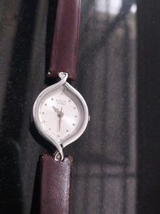 Titan Raga, Pearl Series Elegant Women&#39;s Watch