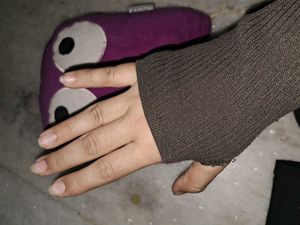 Fitted Sweatneck Charcoal Top