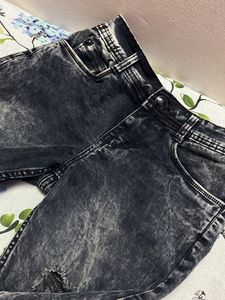 GREY SOFT DENIM JEANS FOR WOMEN