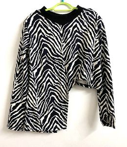 Beautiful Zebra Print Top Amazing Piece 😍