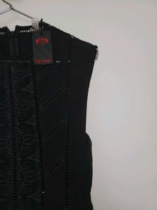 Chic Black Dress