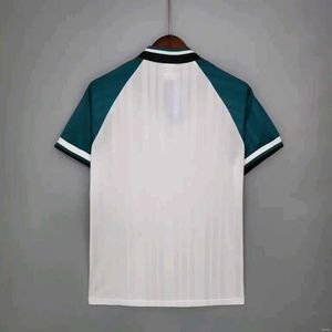 Liverpool FC Retro Away Jersey Kit